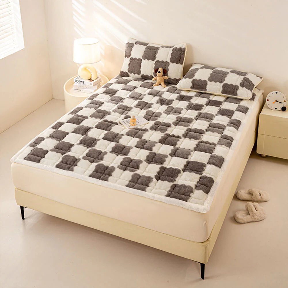 Couverture de matelas en peluche à motifs carreaux et taie d'oreiller - Image 22