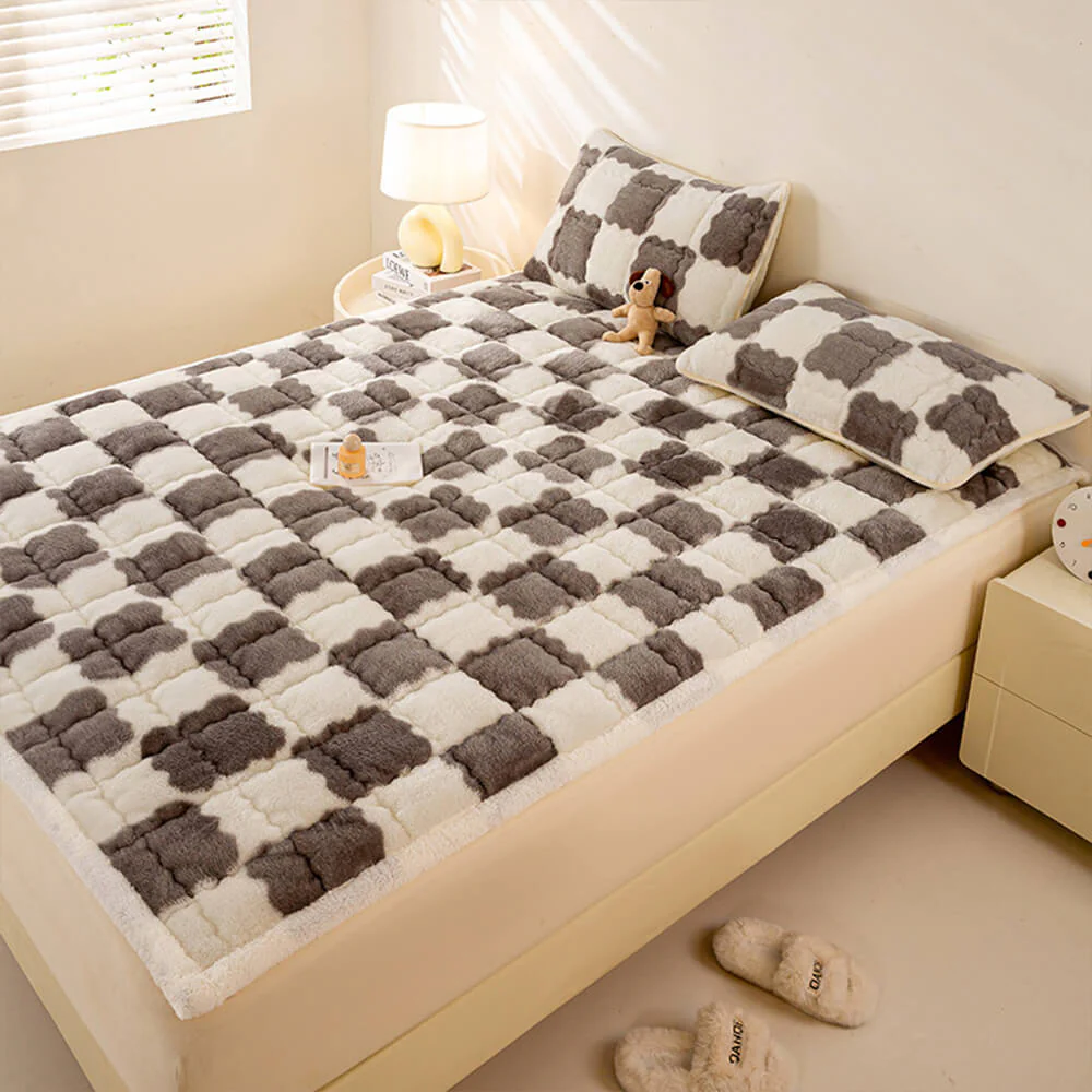 Couverture de matelas en peluche à motifs carreaux et taie d'oreiller - Image 5
