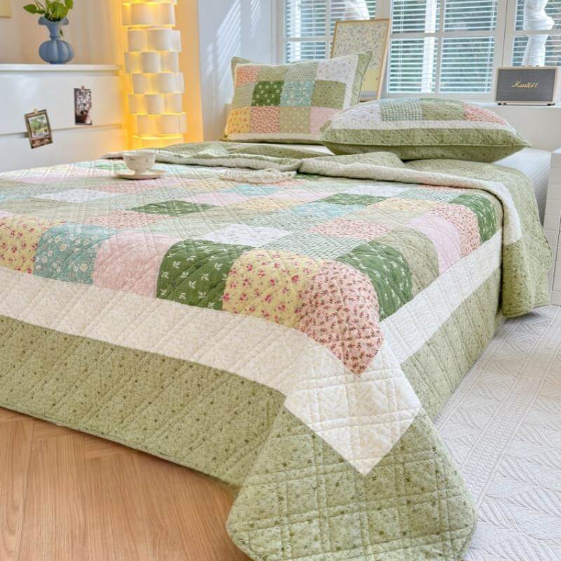 Ensemble Luxe 3 Pièces Courtepointe et Taies d'Oreiller Réversibles Garden Chic Housse de Matelas - Image 2