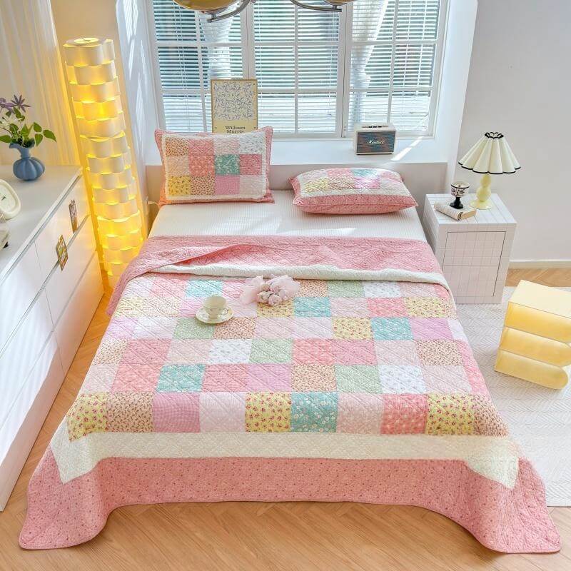 Ensemble Luxe 3 Pièces Courtepointe et Taies d'Oreiller Réversibles Garden Chic Housse de Matelas - Image 5