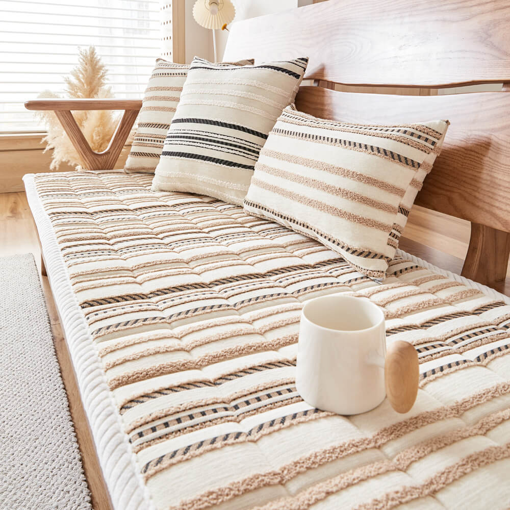 Housse de canapé antidérapante en peluche rayée en chenille avec matelas confortable pour animaux