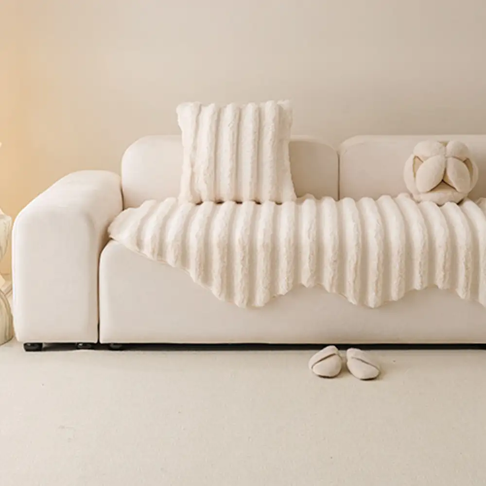 Housse de canapé en peluche moelleuse décorative pour protéger les meubles - Image 10