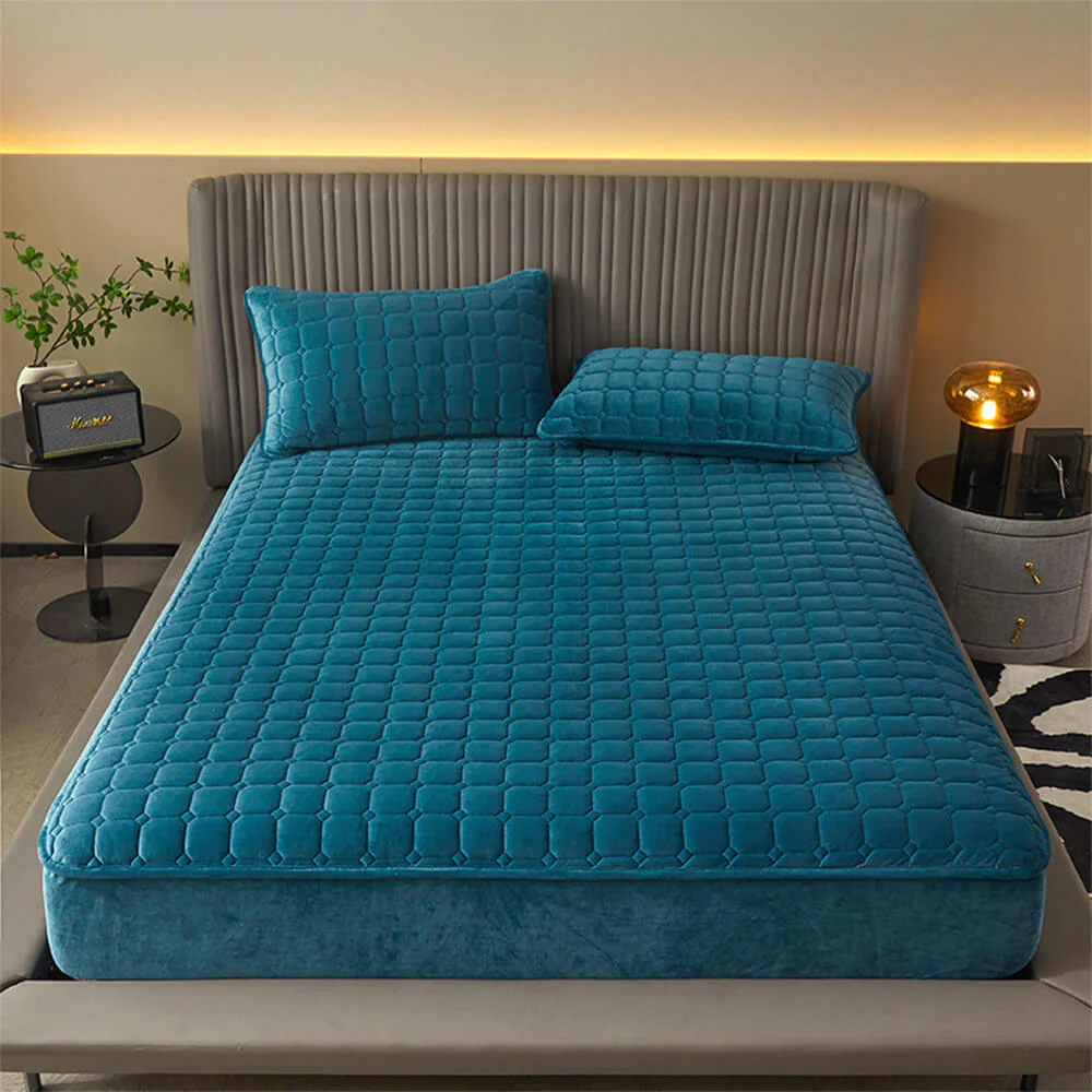 Housse de Matelas Ajustable en Velours Douillet et Respirant - Image 7