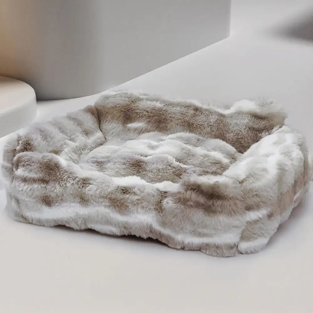 Lit moelleux en velours faux lapin pour chiens et chats - Image 10