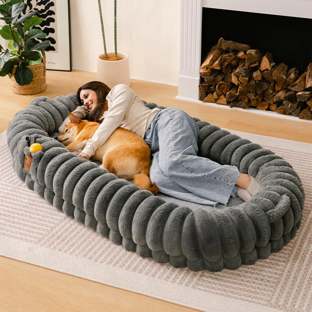 Lit pour chien en peluche géant forme de beignet - Berceau câlin - Image 5