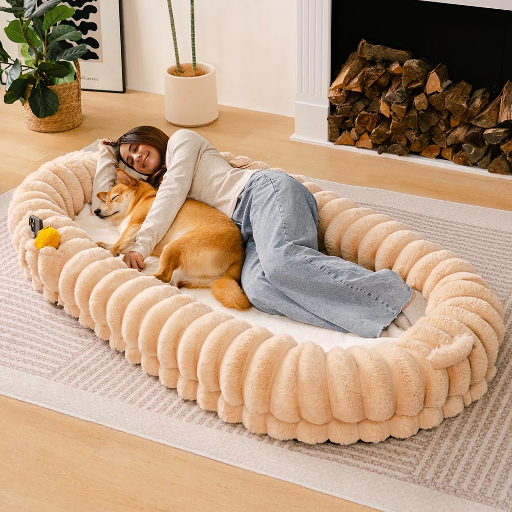 Lit pour chien en peluche géant forme de beignet - Berceau câlin - Image 4