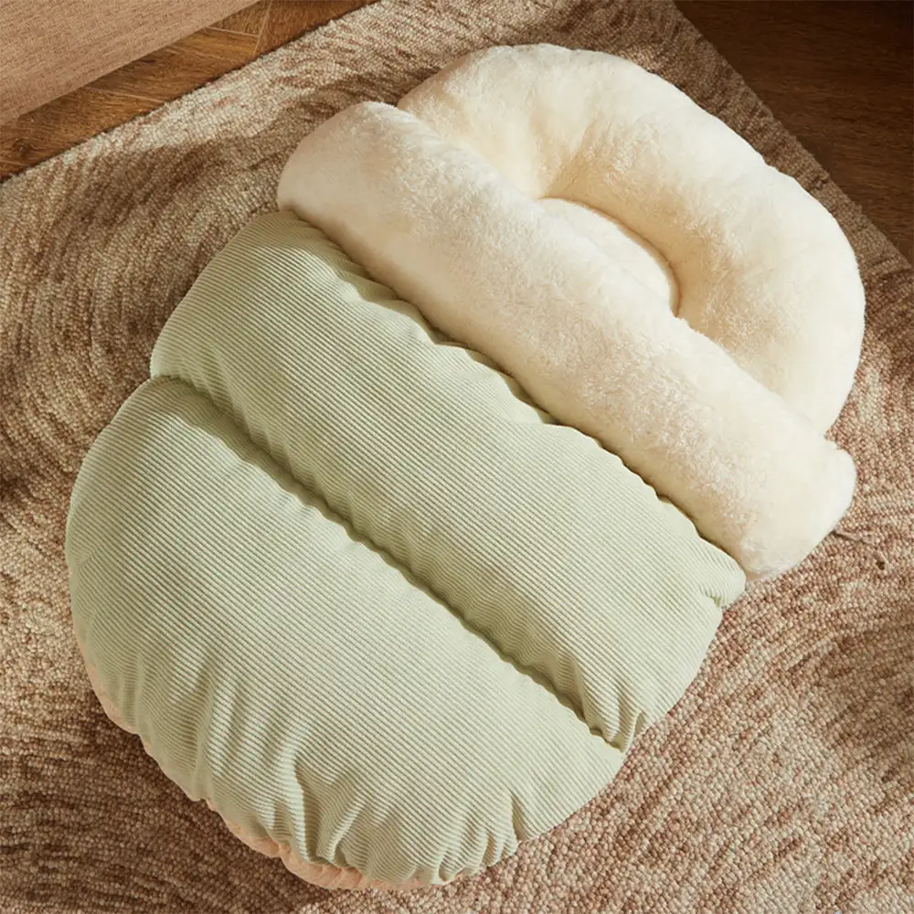 Lit pour animal de compagnie amusant en forme de pantoufle, chaud, amovible et lavable. - Image 10