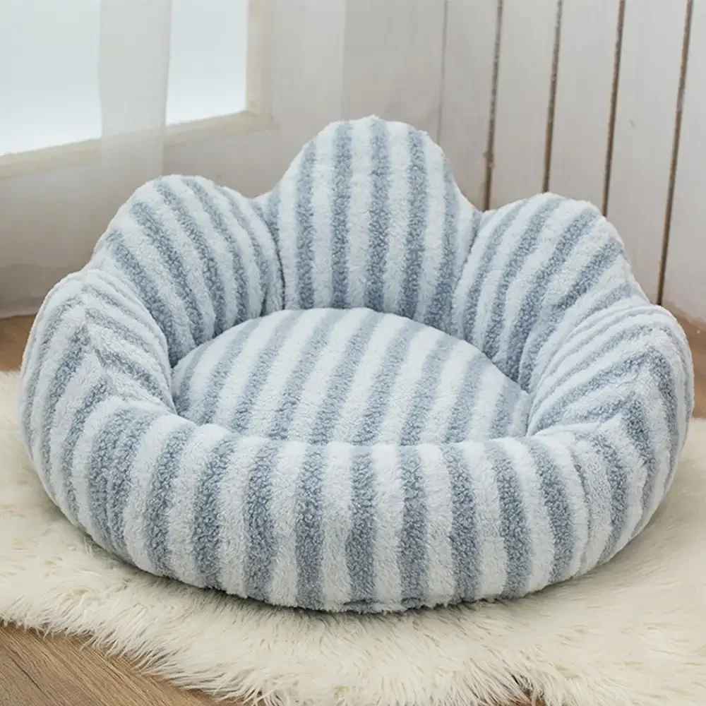 Lit pour animaux en peluche rayé en forme de pétale - Image 12