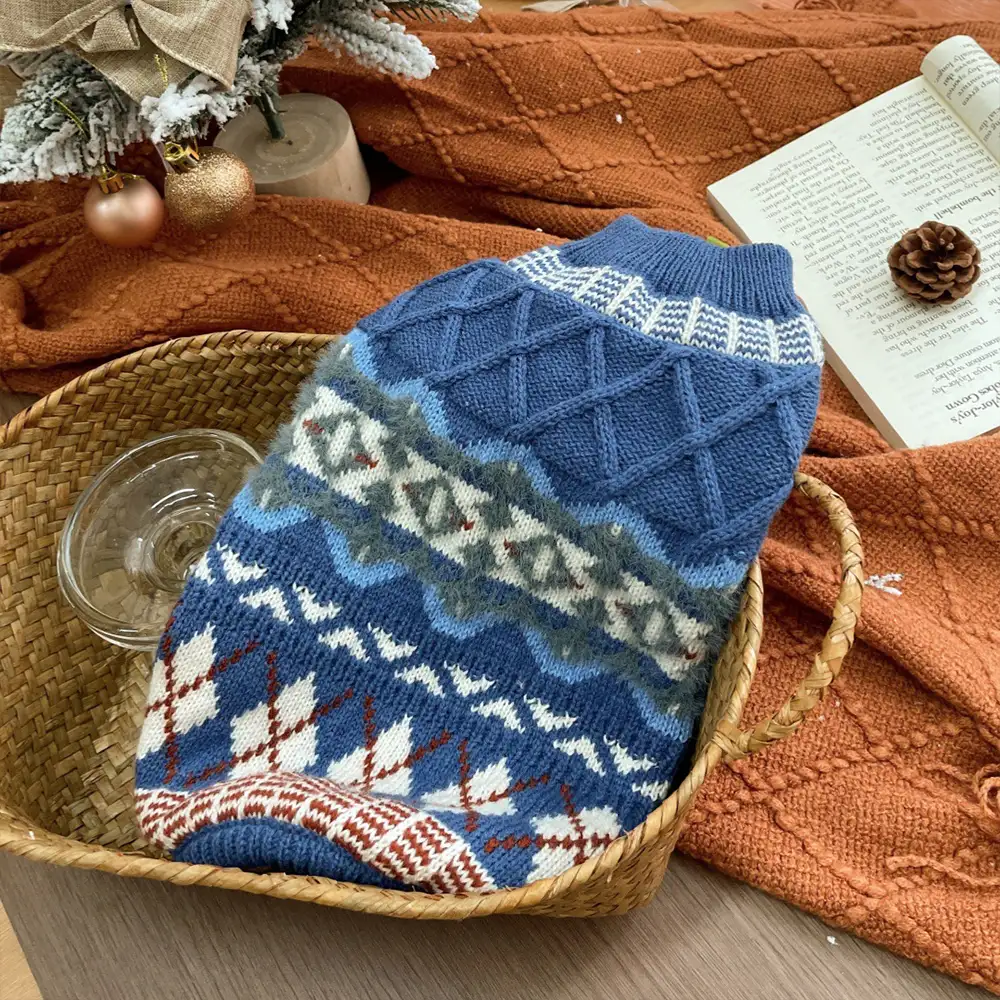 Pull pour chien en diamant Fair Isle tricoté - Image 9