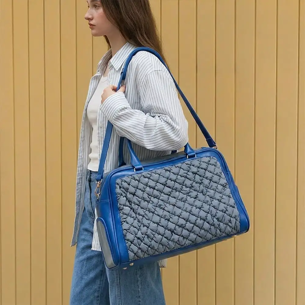 Sac de transport pour animaux stylé, matelassé, en patchwork, respirant et léger pour chien et chat. - Image 8