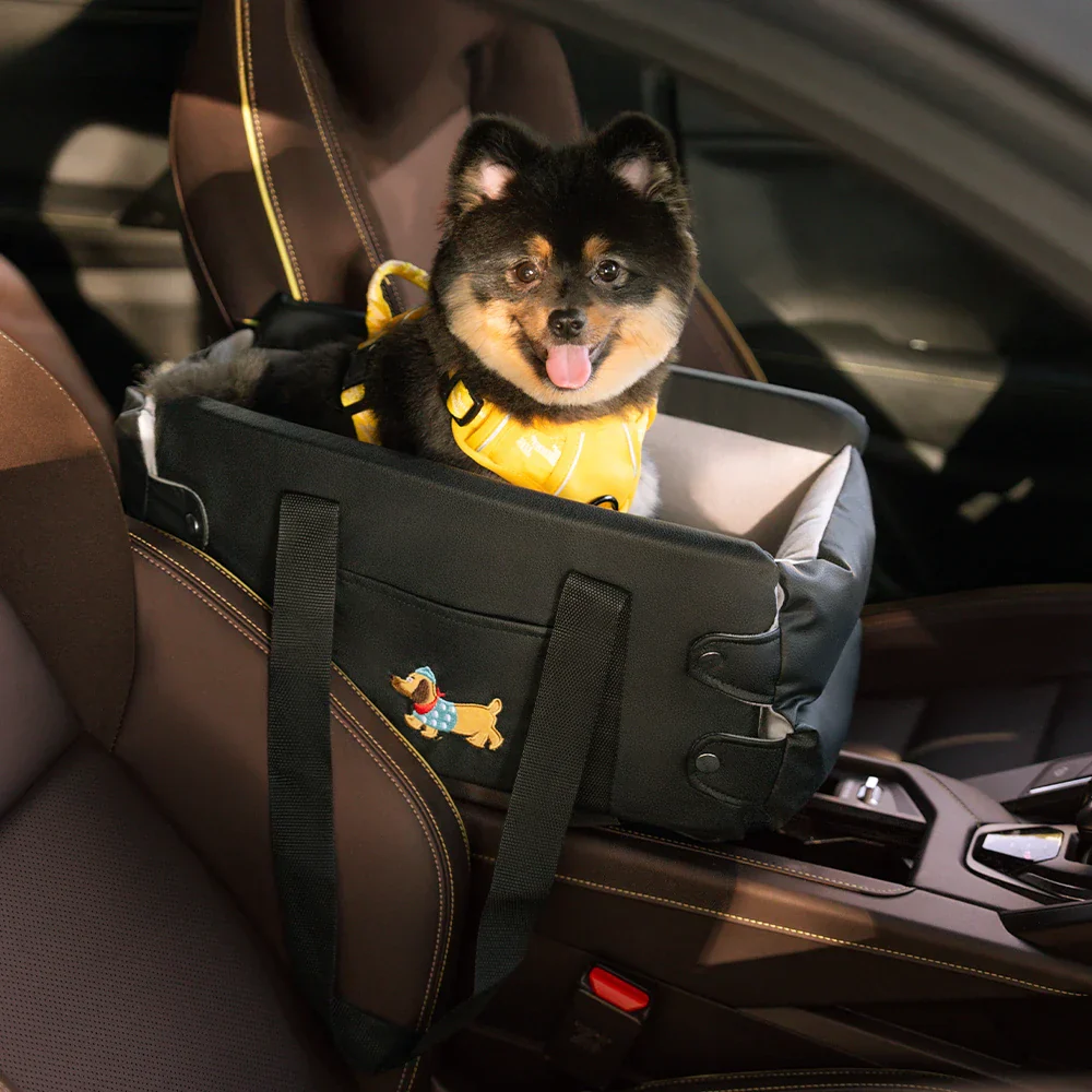 Siège auto pour animaux en similicuir imperméable console centrale portable pour voyages - Image 12