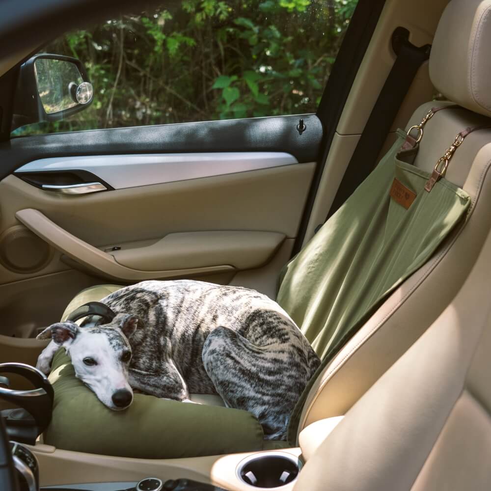 Siège Auto Sécurisé pour Chien Grande Taille avec Repose-Tête - Style Échiquier - Image 4
