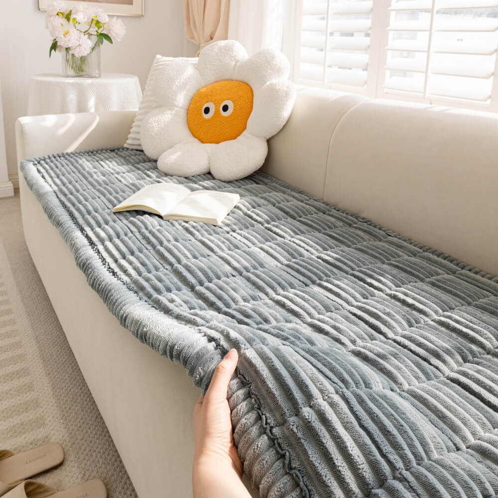 Tapis en flanelle douce et respirante pour animaux avec housse de canapé antidérapante - Image 8