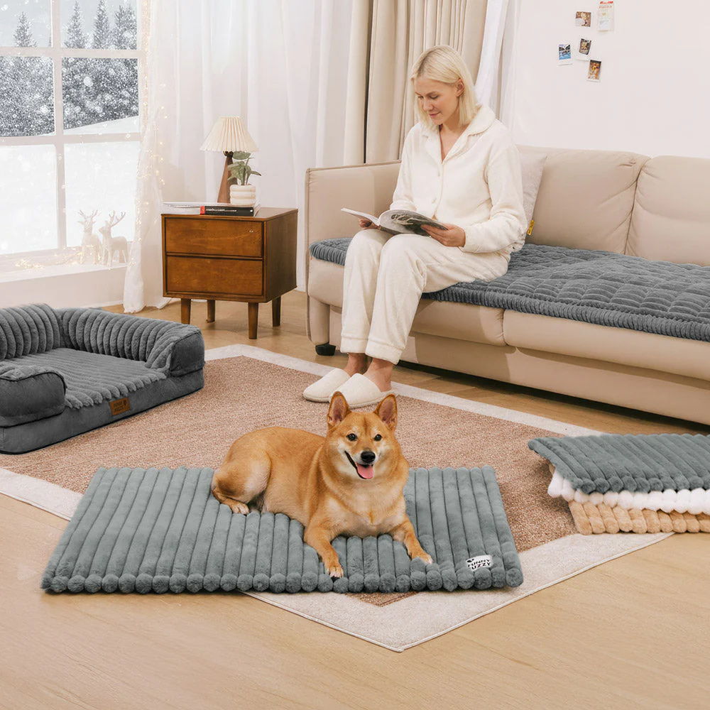Tapis pour animaux en fausse fourrure de lapin lavable et chaud - ComfyEase - Image 15