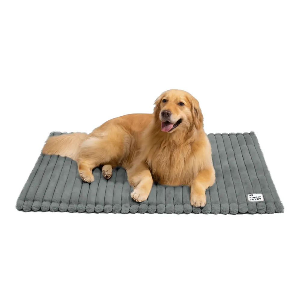 Tapis pour animaux en fausse fourrure de lapin lavable et chaud - ComfyEase - Image 21